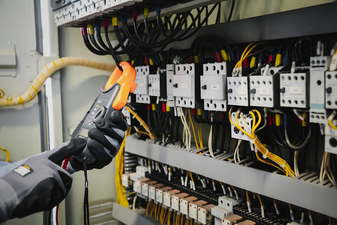 DGUV Vorschrift 3-Check bei NC-Elektrotechnik GmbH in Niederweimar