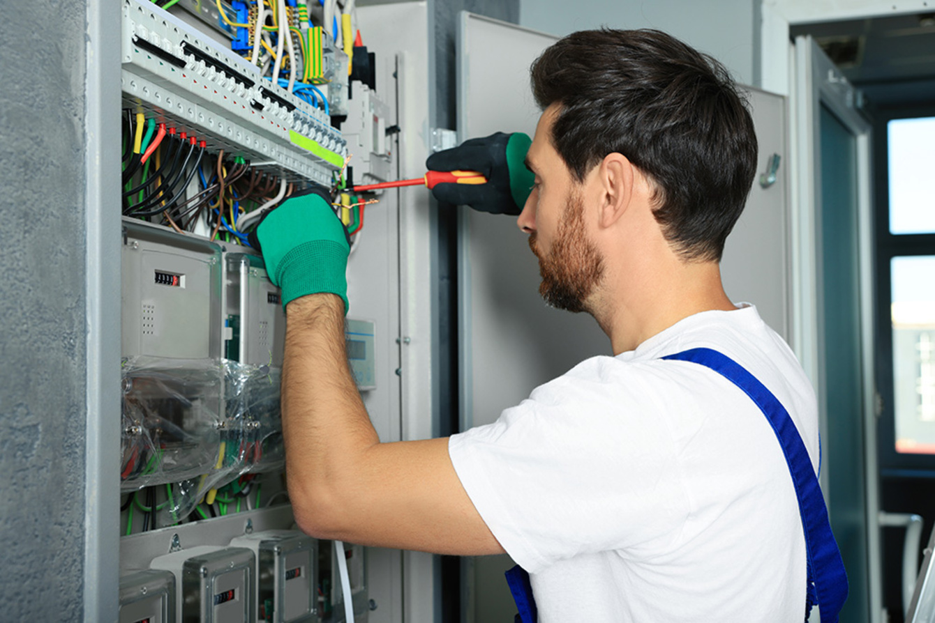 Nieder­spannungs­anlagen bei NC-Elektrotechnik GmbH in Niederweimar
