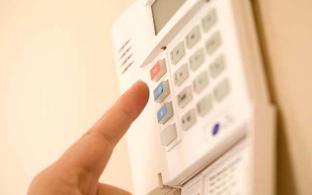 Sicherheit bei NC-Elektrotechnik OHG in Niederweimar